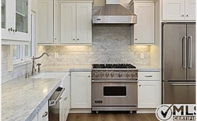 Kitchen Backsplash 3x6 Marble With Beveled Pillow Edge Point Loma Photo Of Refined Tile Solutions San Go Ca United States Kitchen Backsplash