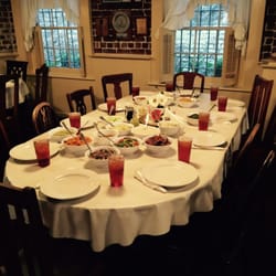Mrs Wilkes Dining Room 798 Photos 1061 Reviews Southern Photo Of Mrs Wilkes Dining Room Savannah Ga United States