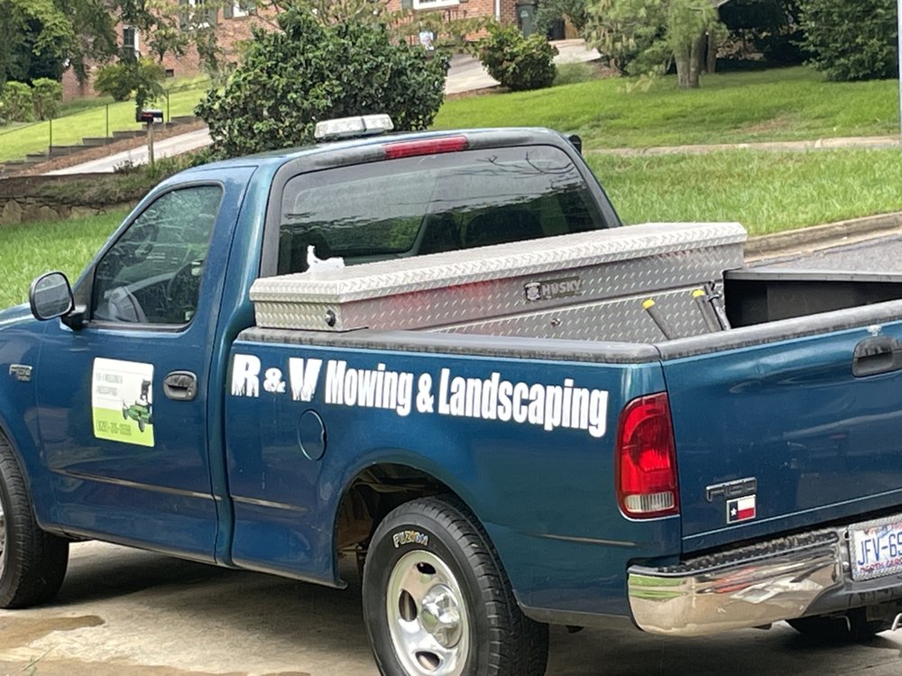R&V Mowing & Landscaping