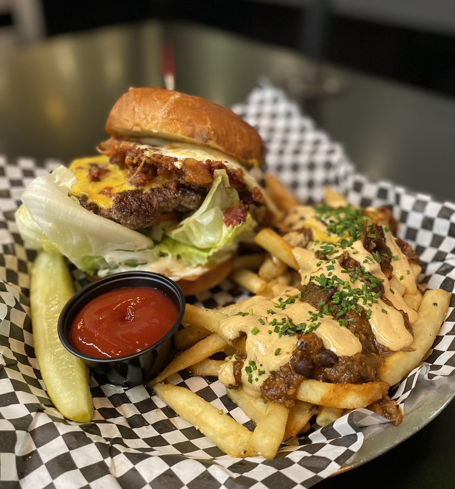 STP Bar-N-Grill