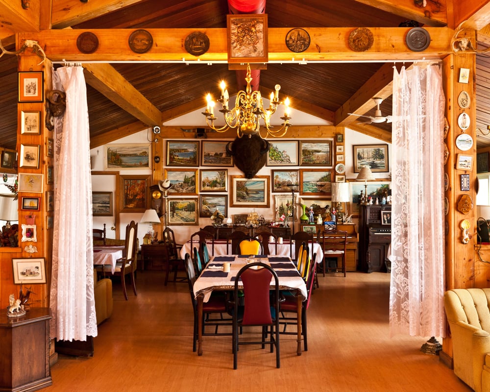 Top Notch Restaurant & Motel