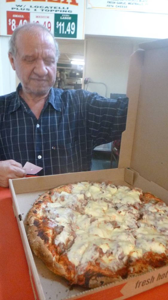 Nino's Pizzeria