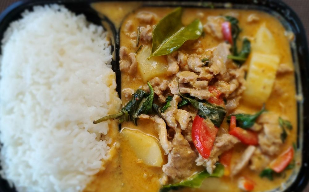 Bangkok Chef - Moiliili