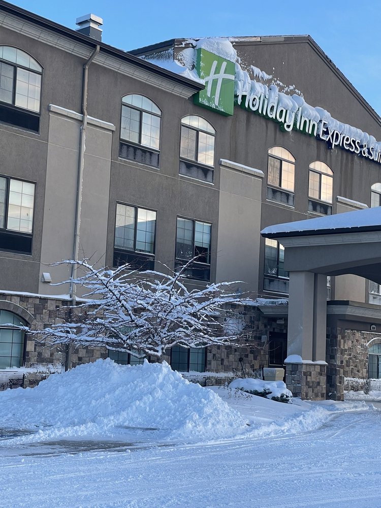 Holiday Inn Express & Suites Grand Island