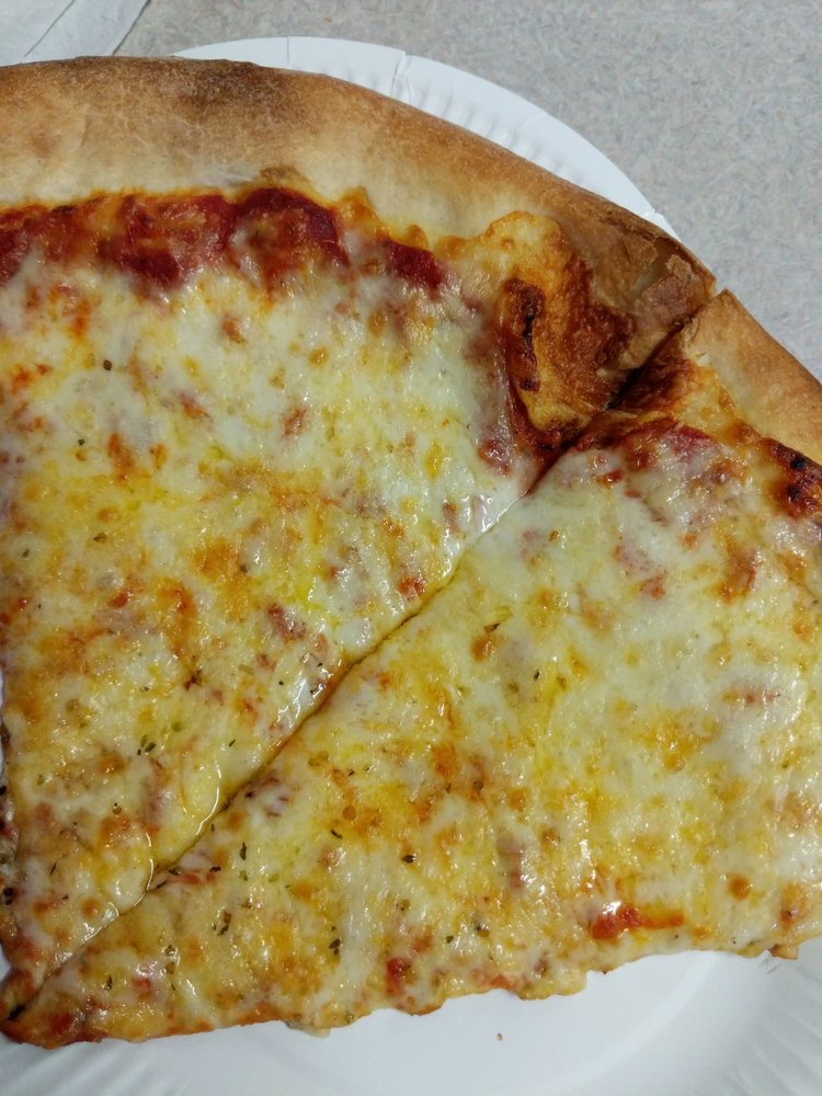 Nina's Pizza