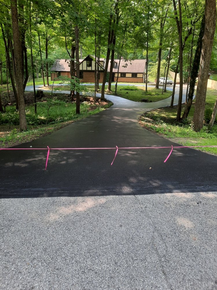 image of business R.Hullinger Asphalt Sealcoating