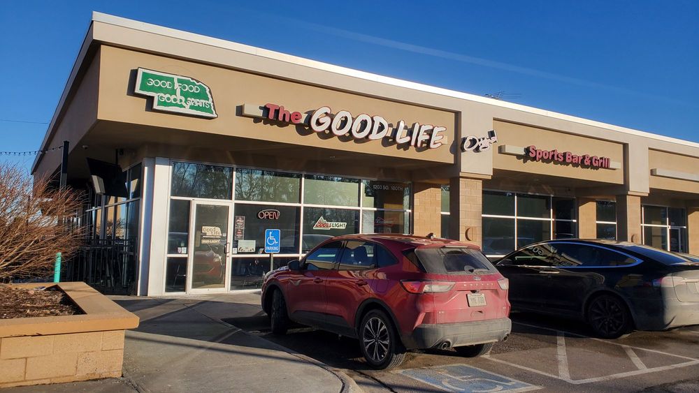 The Good Life Sports Bar and Grill