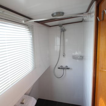 boat with bed and bathroom amsterdam bed and boat bed breakfast levantkade 50 boat with bed and bathroom amsterdam bed and boat bed breakfast levantkade 50