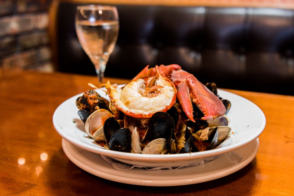 Photos For Captain S Catch Seafood Restaurant Yelp Photo Of Captain S Catch Seafood Restaurant Boynton Beach Fl United States
