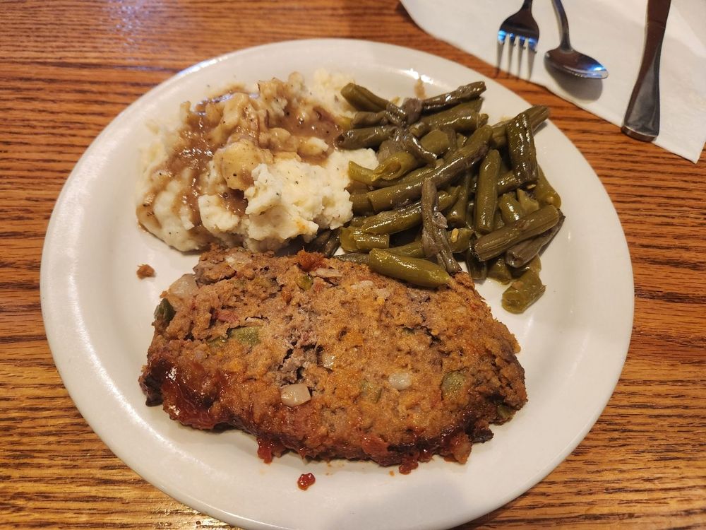 Cracker Barrel Old Country Store