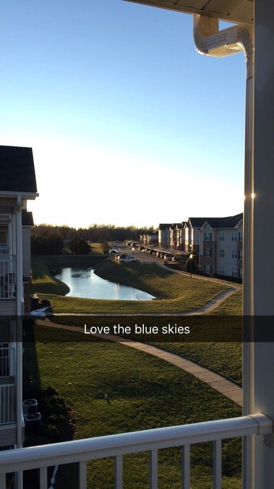 Ethan Pointe Apartments