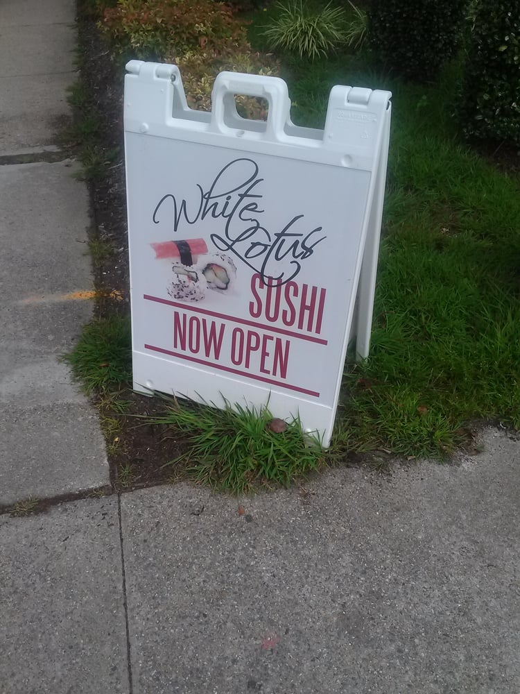 White Lotus Sushi