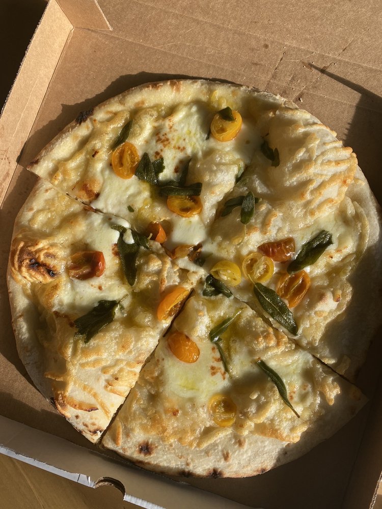 Bola Pizza Catering