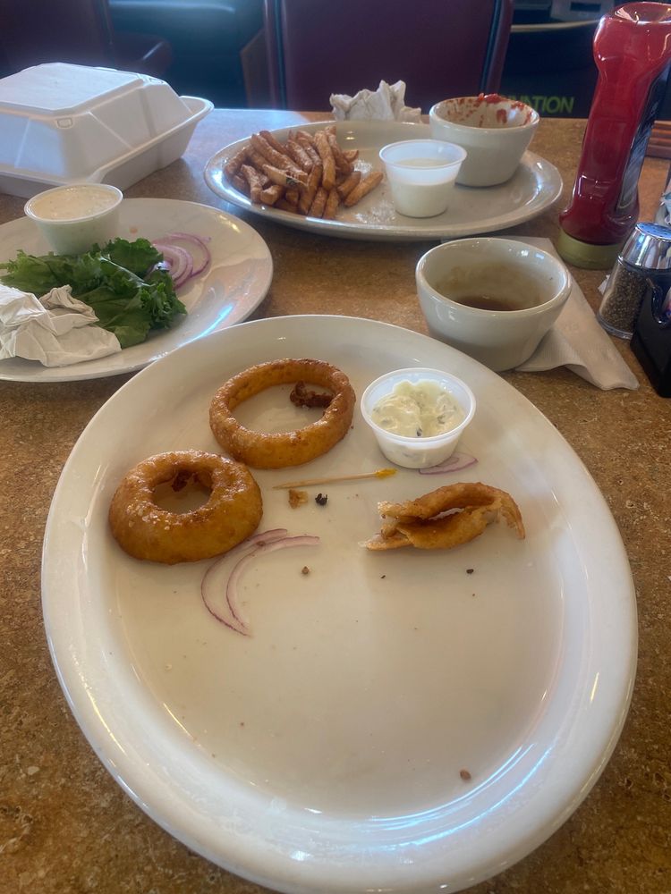 Broadway/Flying J Travel Plaza