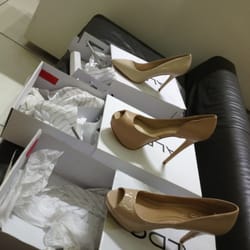 Aldo Shoes 25 Reviews Shoe S 27 W 34th St Midtown West Photo Of Aldo Shoes New York Ny United States I Cannot Believe