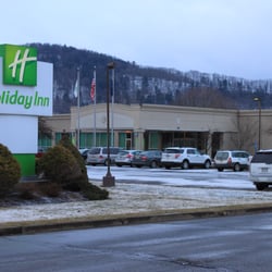 Holiday Inn Warren Closed 12 Photos 13 Reviews Hotels 210 Photo Of Holiday Inn Warren Pa United States