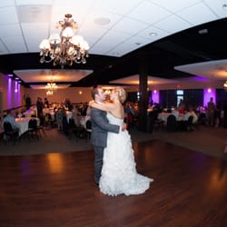 The Cotillion Get Quote Venues Event Es 1717 Nw Burdett Photo Of The Cotillion Blue Springs Mo United States View Room