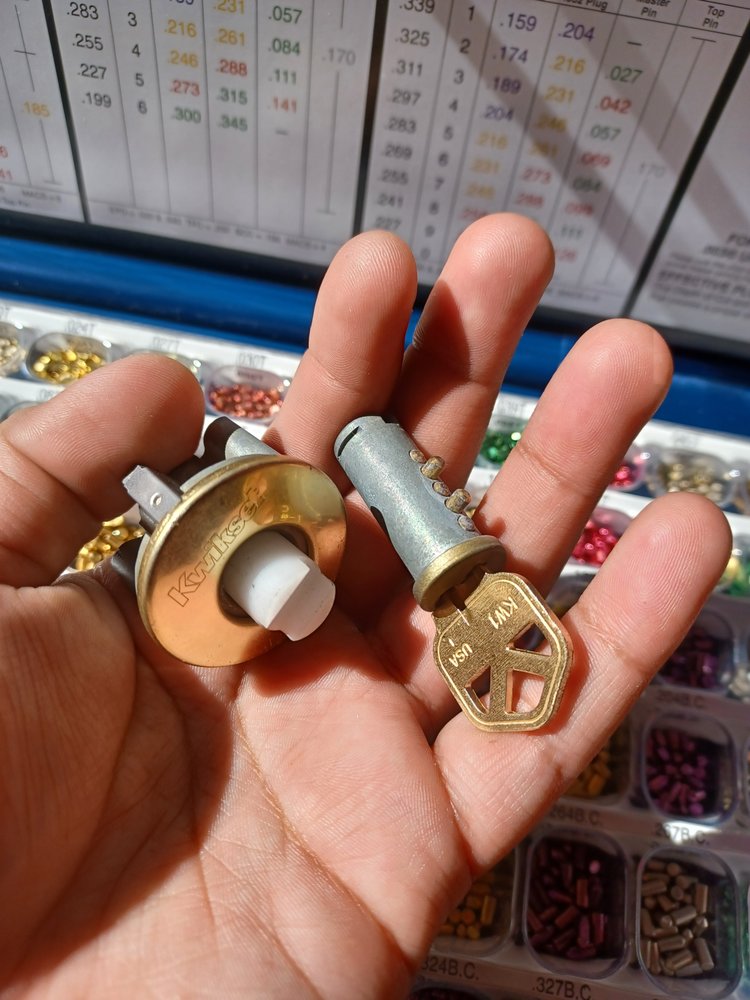A Lockout Pro