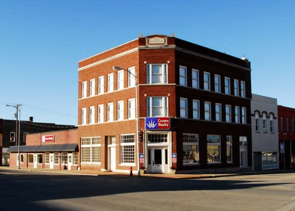 Crown Realty