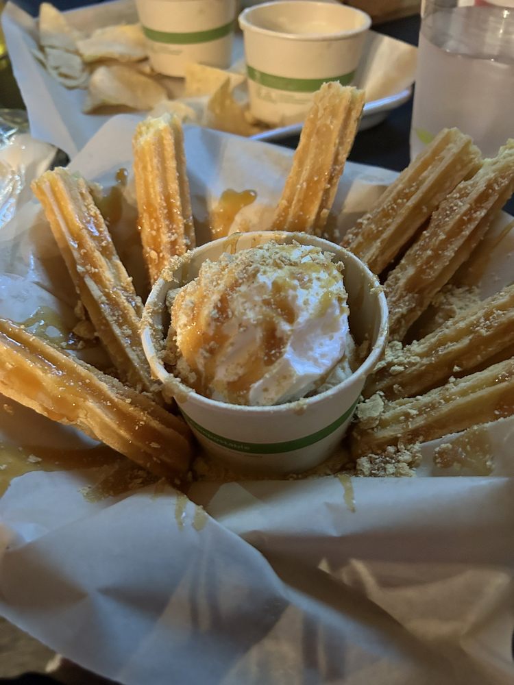 Amante Tacos & Spirits