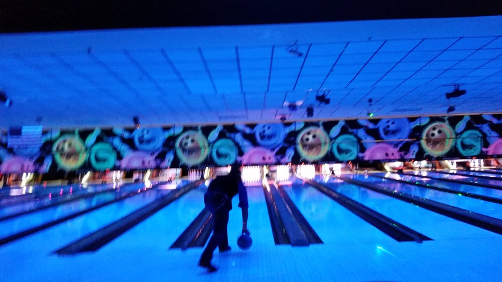 Irvine Lanes 170 Photos & 293 Reviews Bowling 3415 Michelson Dr