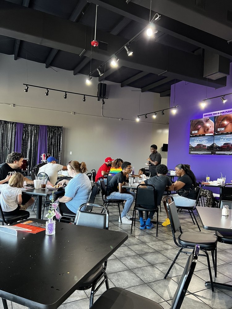 Aunt Bill’s Soul Food Cafe