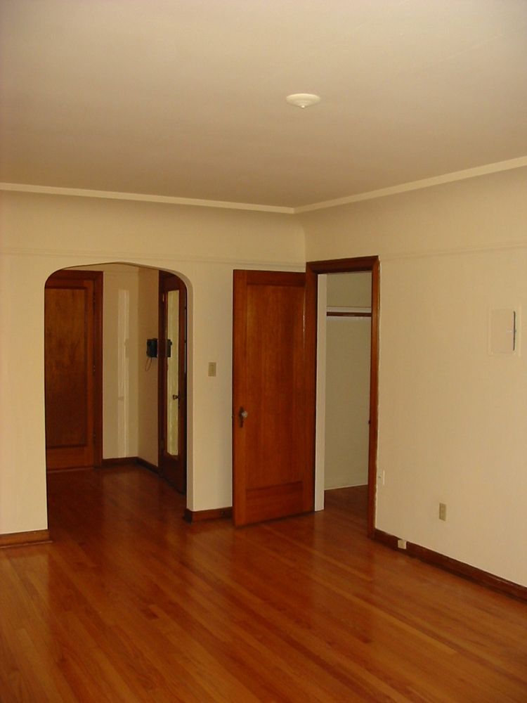 Lola Apartments