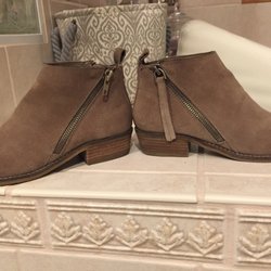Caniglia S Shoe Repair 11 Photos 19 Reviews Photo Of Caniglia S Shoe Repair Omaha Ne United States I Don