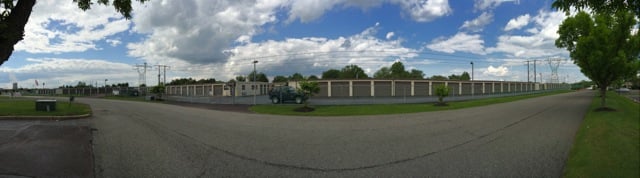 D & L Storage 4U
