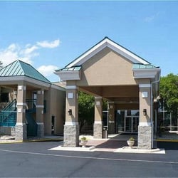 Holiday Inn Hotel Cedar Falls University Plaza Closed Hotels Photo Of Holiday Inn Hotel Cedar Falls University Plaza Ia