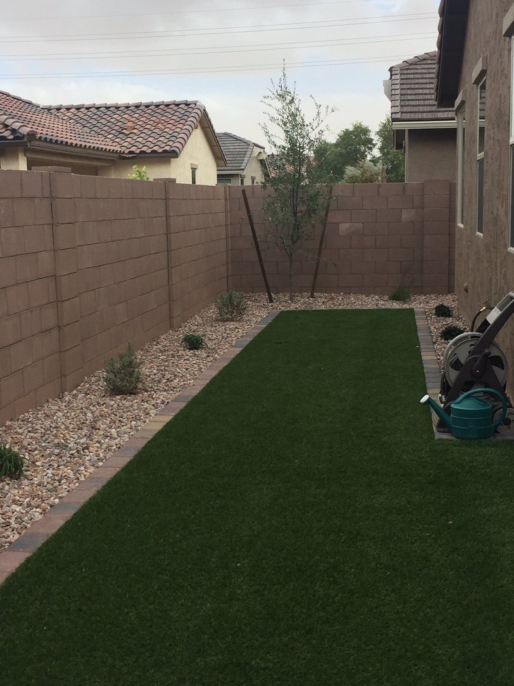 A Simple Landscape Of My Backyard Installed By The Yard Stylist I M Photo Of The Yard Stylist Gilbert Az United States A Simple Landscape