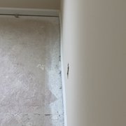 Sk Builders 16 Photos 10 Reviews Contractors 955 W Wade Trash And Beer Bottle Photo Of Sk Builders Greer Sc United States Crooked Wall Look