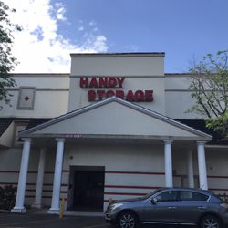 Handy Storage Self 8910 Cleary Blvd Plantation Fl Photo Of Handy Storage Plantation Fl United States Entrance On Cleary Blvd