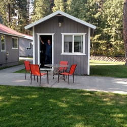 Crater Lake Resort 37 Photos 48 Reviews Resorts 50711 Hwy 62 Photo Of Crater Lake Resort Fort Klamath Or United States Cabin 5