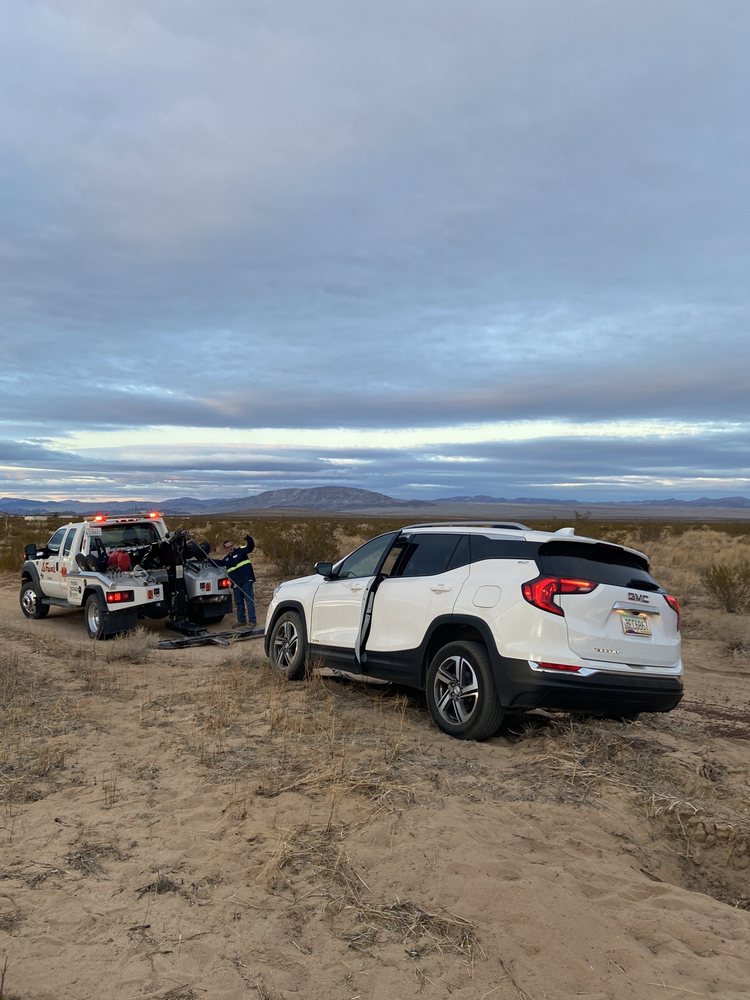 Lefevre's Towing