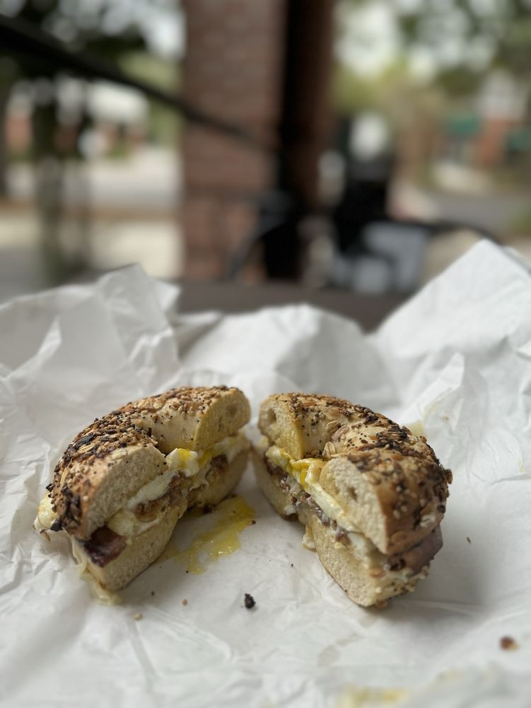 Mozzo Deli Mozzo Deli