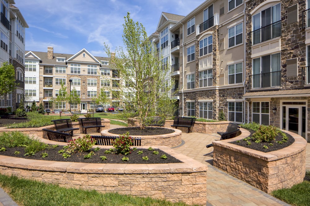 Redstone at Concordville Town Centre 44 Photos Apartments 1000