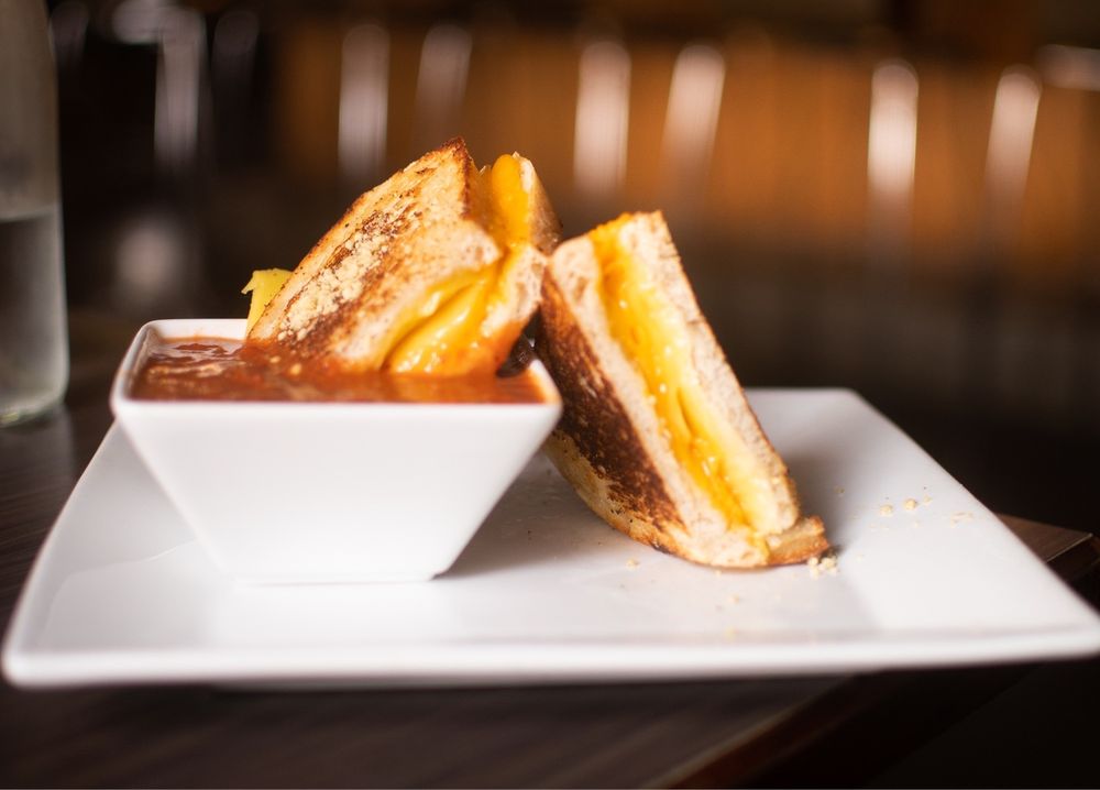 Venti's Cafe + Taphouse