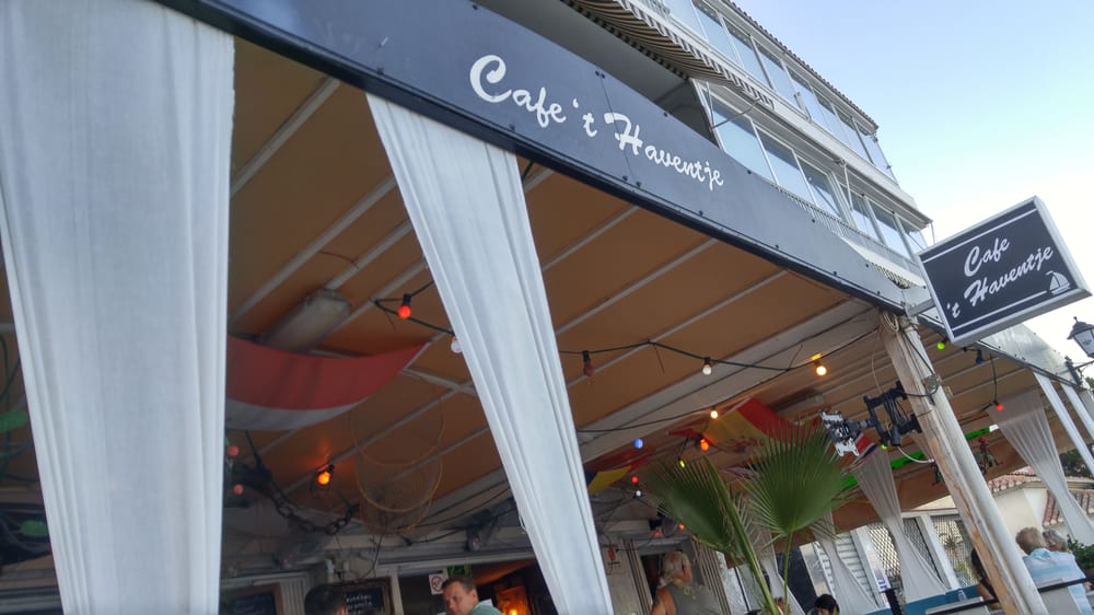 Cafe ‘t Haventje Bars Avinguda del Port, 4, Altea, Alicante, Spain