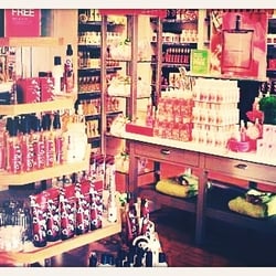 bath body works cosmetics beauty supply 7875 montgomery rd bath and body works cincinnati ohio
