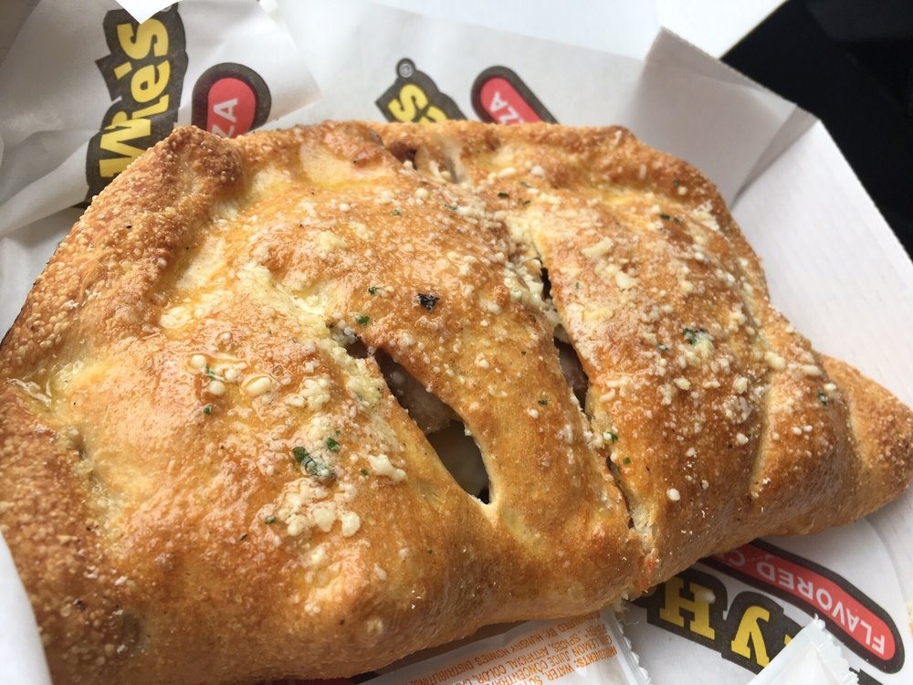 Photo Of Hungry Howies Pizza Photo Of Hungry Howies Pizza