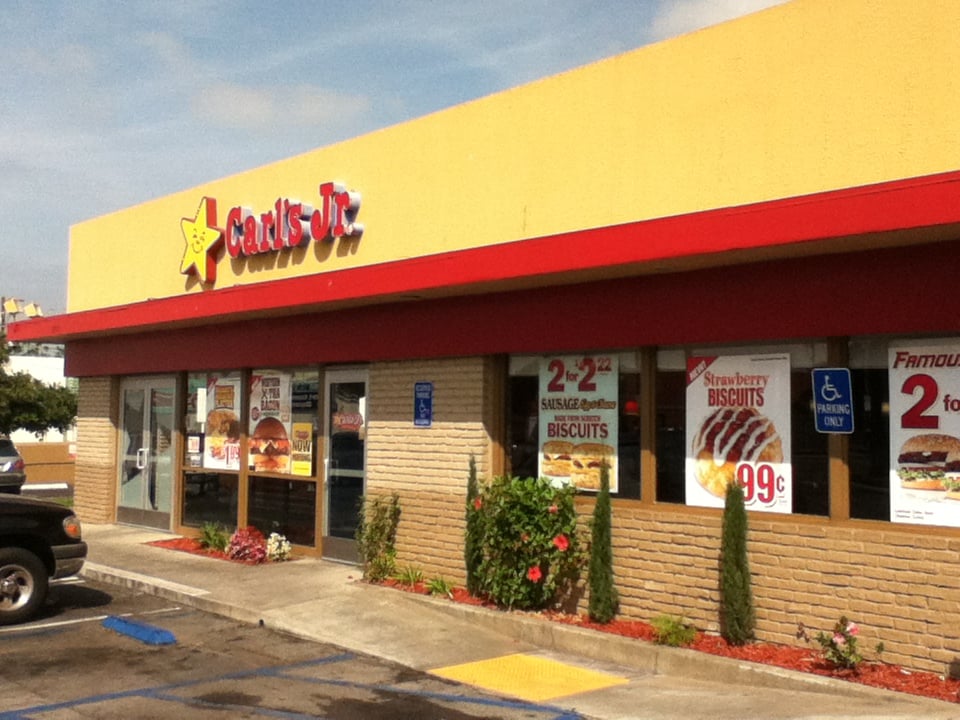 Carl’s Jr 48 Photos & 57 Reviews Fast Food 2727 Santa Monica Blvd