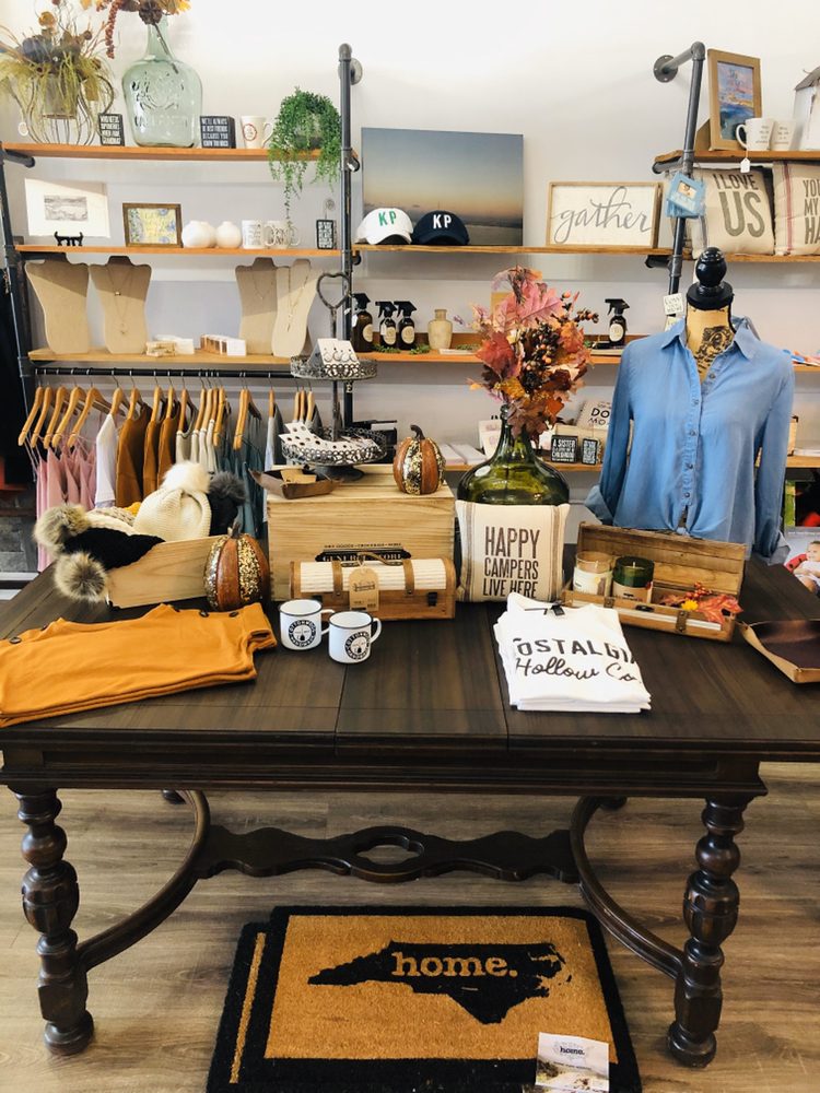 Nostalgia Hollow Co.