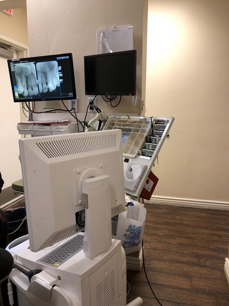 image of business Las Cruces Dental Solutions