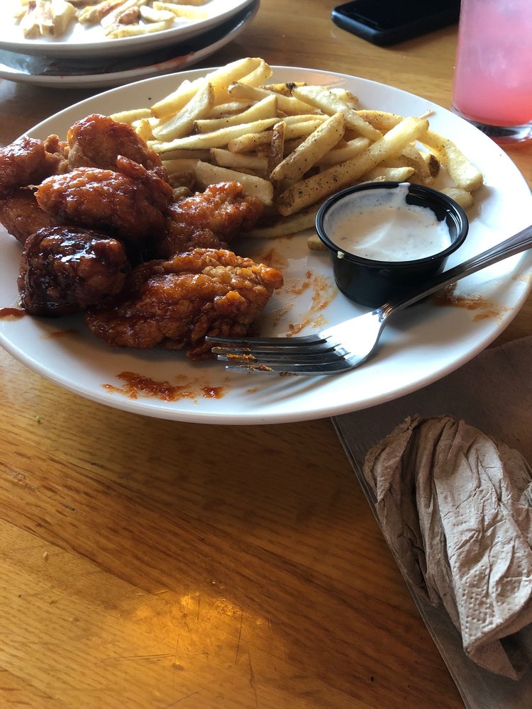Applebee's Grill + Bar