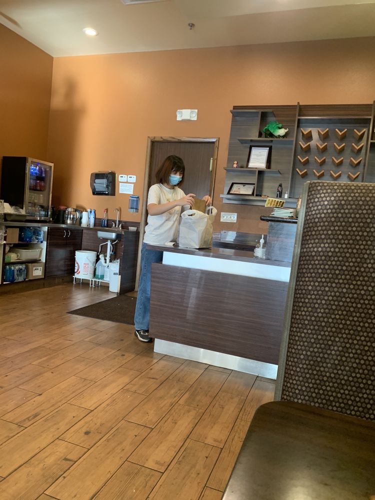 T Jin's China Diner