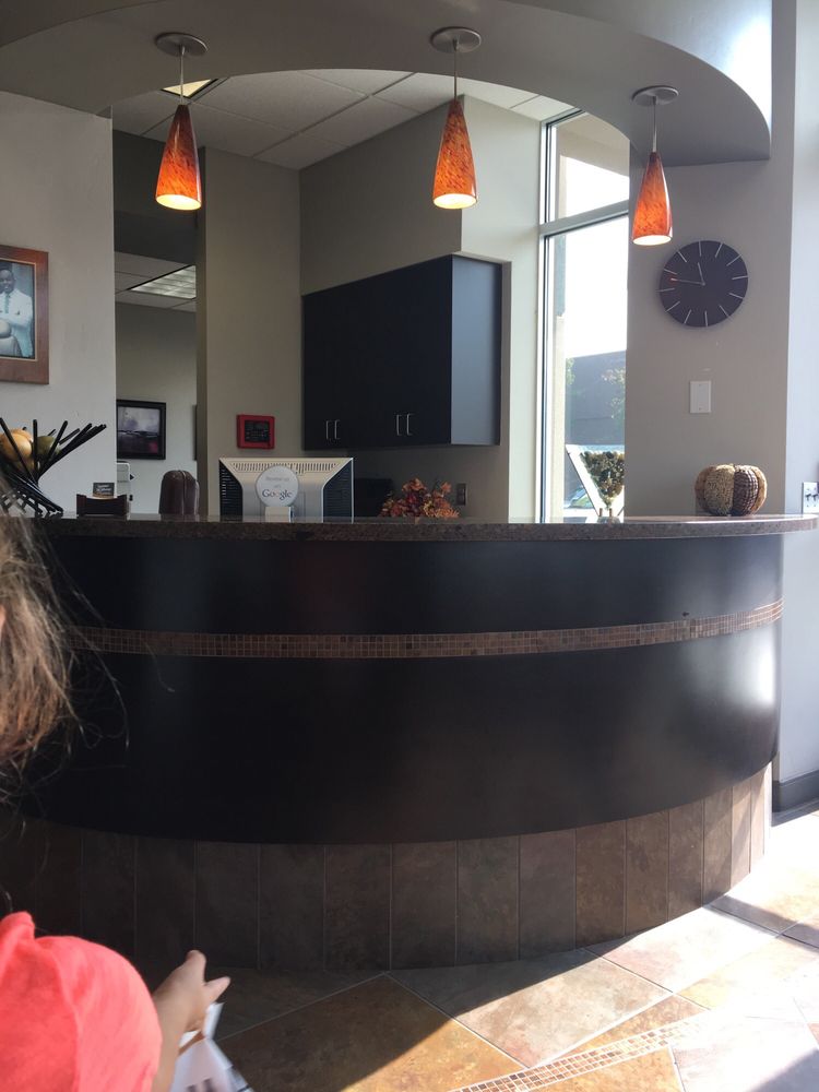 image of business The Smile Lounge