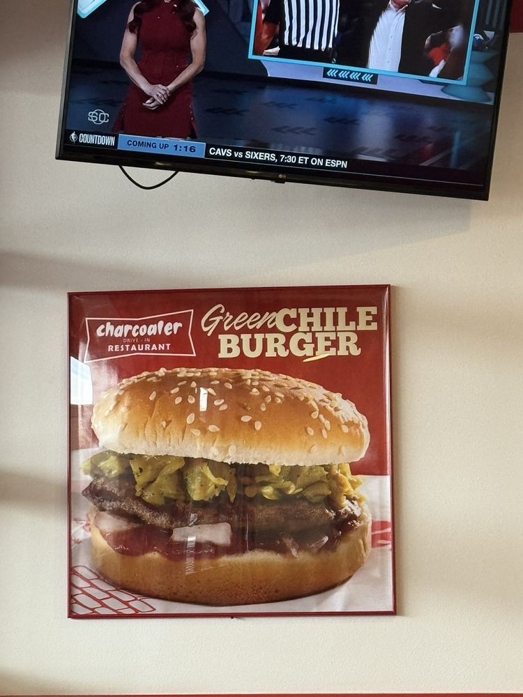 Charcoaler Drive-In