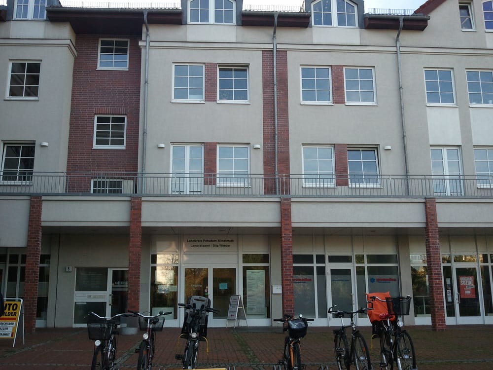 KfzZulassungsstelle, Landratsamt PotsdamMittelmark Police