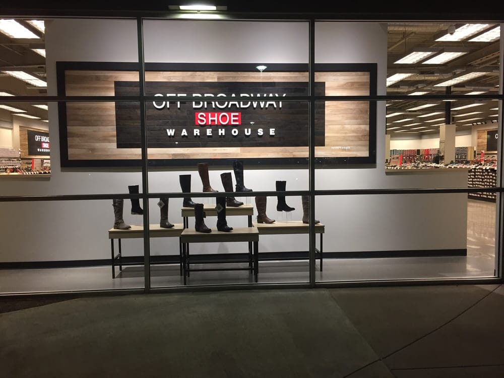 Off Broadway Shoes 13 Photos &amp; 11 Reviews Shoe Stores